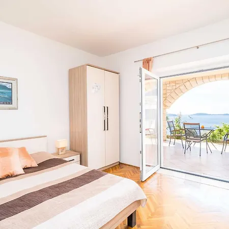 Marnic Blue Chill- Comfort アパート