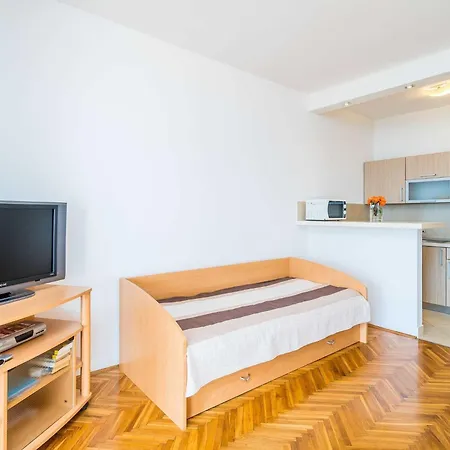 Marnic Blue Chill- Comfort ムリニ